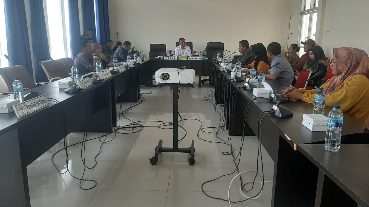Rapat Dengar Pendapat terkait kasus Kepala Desa Bolokut (Foto Rahman/KabarBenggaw)
