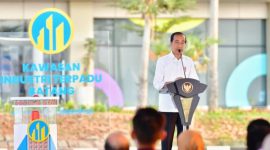Presiden Joko Widodo meresmikan operasional Kawasan Industri Terpadu (KIT) Batang di Kabupaten Batang, Provinsi Jawa Tengah