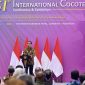Presiden Joko Widodo secara resmi membuka Konferensi dan Pameran Kelapa Internasional (Cocotech) ke-51 Tahun 2024, yang digelar di Ballroom Hotel Westin, Kota Surabaya, Provinsi Jawa Timur, pada Senin, 22 Juli 2024.