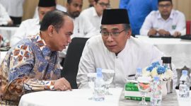 Menteri Komunikasi dan Informatika RI bersama Ketua Umum PBNU KH Yahya Staquf (Kominfo RI)