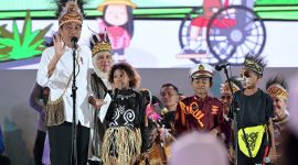 Presiden Joko Widodo menghadiri Puncak Peringatan Hari Anak Nasional Tahun 2024 yang digelar di Istora Papua Bangkit, Kabupaten Jayapura, Provinsi Papua (Biro Pers dan Media Presiden RI)