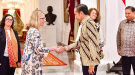 Presiden Jokowi menerima kunjungan delegasi World Bank di Istana Merdeka Jakarta (Biro Pers dan Media Presiden RI)