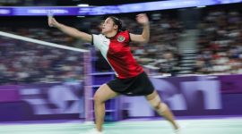Gregoria menyingkirkan Ratchanok Intanon (Thailand) dua gim langsung dengan skor 25-23, 21-9 di Porte de La Chapelle Arena, Paris, Sabtu (3/8) sore WIB  (Foto : NOC Indonesia)