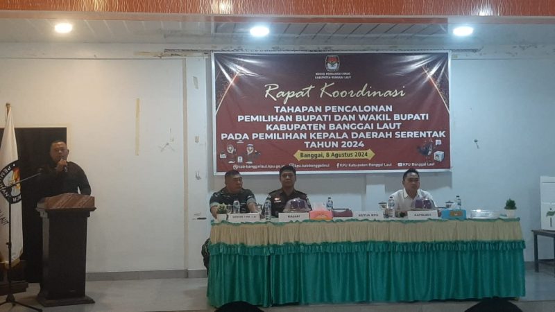 Ketua KPU Syafrudin M. Tintis Buka Rakor Koordinasi Tahapan Pencalonan Pemilihan Bupati dan Wakil Bupati (Foto: Rahman /Kabar Benggawi)