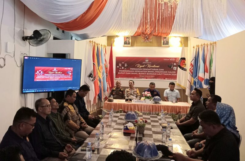 Rakor Persiapan Pendaftaran dan pemeriksaan kesehatan paslon Bupati dan Wakil Bupati Banggai Laut (Foto: Nomo/KabarBenggawi)