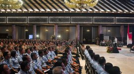 Presiden Jokowi Instruksikan TNI-Polri Jaga Stabilitas Jelang Transisi Pemerintahan dan Pilkada 2024