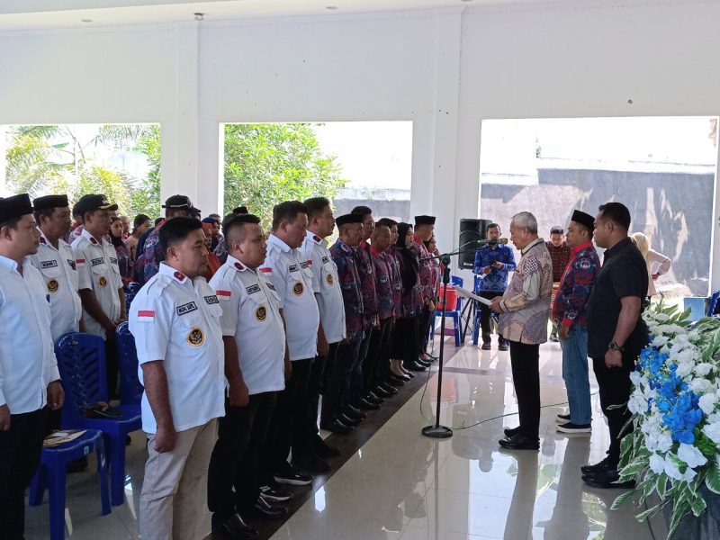 Prosesi Pengukuhan Forum Kepala Desa dan Persatuan Perangkat Desa Indonesia Kabupaten Banggai Laut (Foto: Nomo/KabarBenggawi)