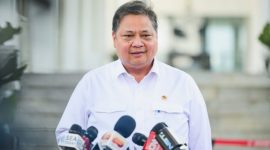 Menko Bidang Perekonomian, Airlangga Hartarto menyampaikan keterangan pers di Istana Kepresidenan (Ist)