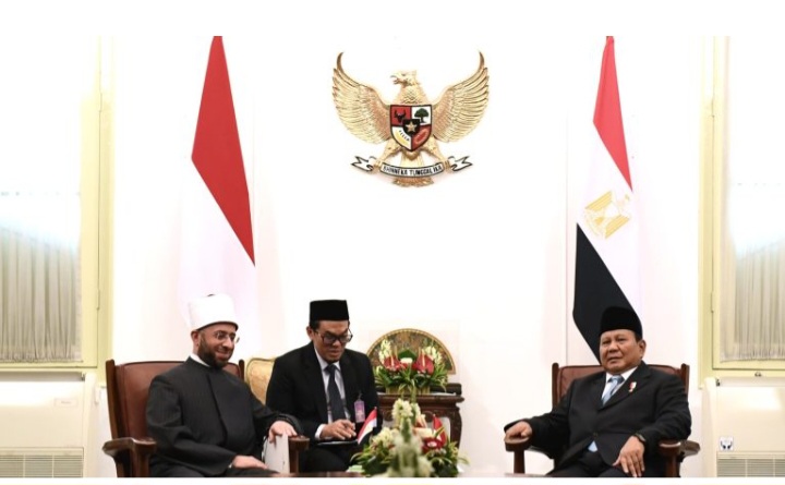 Presiden Prabowo Subianto Terima Kunjungan Utusan Khusus Persatuan Emirat Arab dan Mesir di Istana Merdeka
