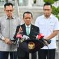 Menteri Energi dan Sumber Daya Mineral (ESDM) Bahlil Lahadalia memberikan keterangan pers kepada awak media di Komplek Istana Kepresidenan Jakarta, pada Kamis, 31 Oktober 2024