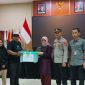Prosesi penyerahan dokumen (Ist)
