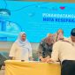 Bupati Sofyan Kaepa saat menandatangani nota kesepakatan bersama sejumlah rumah sakit (Ist)