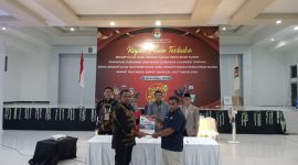Sah! KPU Banggai Laut Tetapkan Sofyan Kaepa-Ablit Menangkan Pilkada 2024 (Foto: Nomo/KabarBenggawi)