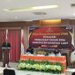 Ketua KPU Syahrudin M. Tintis saat membuka FGD Evaluasi Pemilihan Tahun 2024, Selasa 18 Februri 2025 (Foto: Nomo/KabarBenggawi)