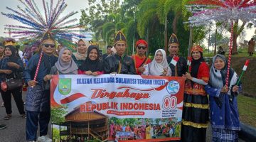 Ikut Pawai Budaya di Batam, Ketua IKST Minta Pemrov Sulteng Tambahkan Koleks Baju Adat