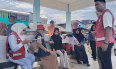 Relawan PMI Siaga di Pelabuhan, Pantau Kesehatan Pemudik Lebaran