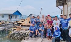 Gens Jogging Banggai Laut Salurkan Bantuan  Korban Kebakaran di Popisi